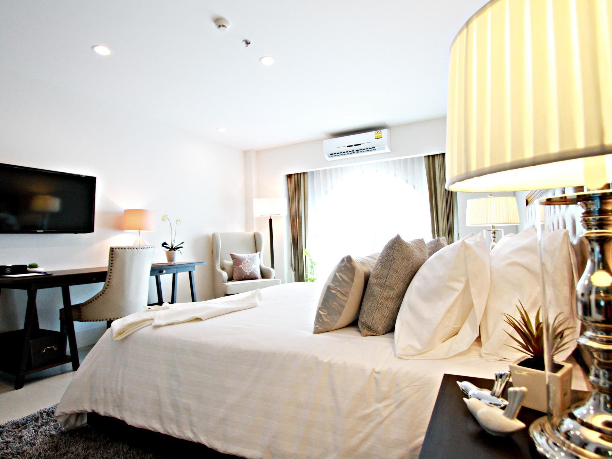 Sn Plus Hotel - Sha Plus Pattaya Exterior photo
