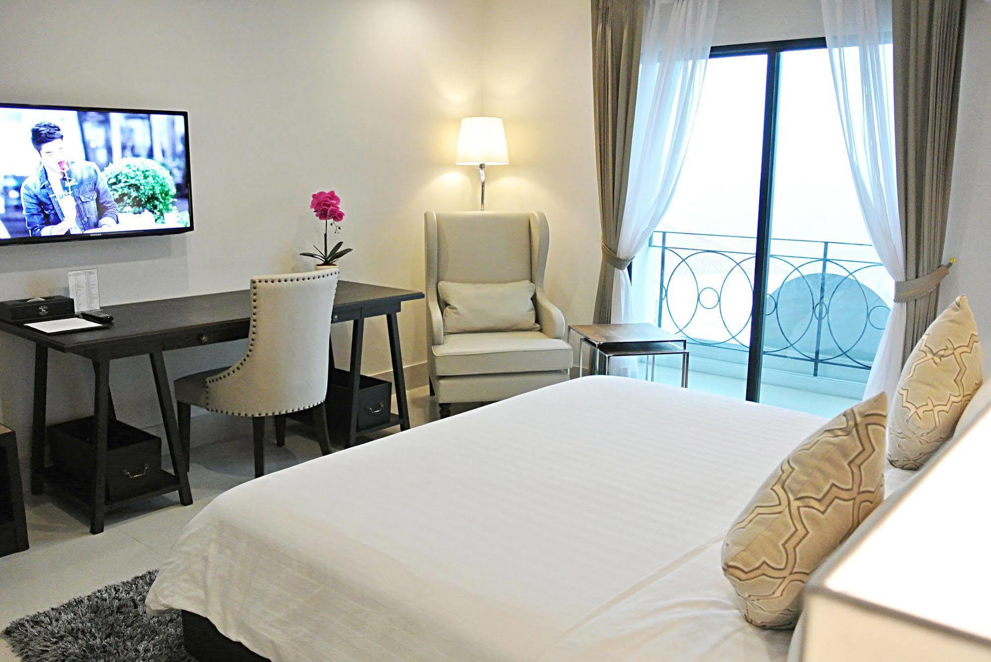 Sn Plus Hotel - Sha Plus Pattaya Exterior photo